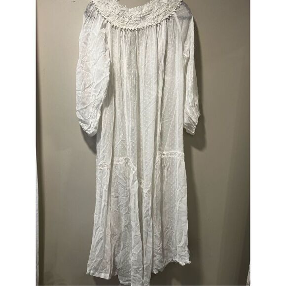 Free People Women's Ivory Intimately Spring Fling Sheer Maxi Robe Size XS NWOT - Picture 7 of 9